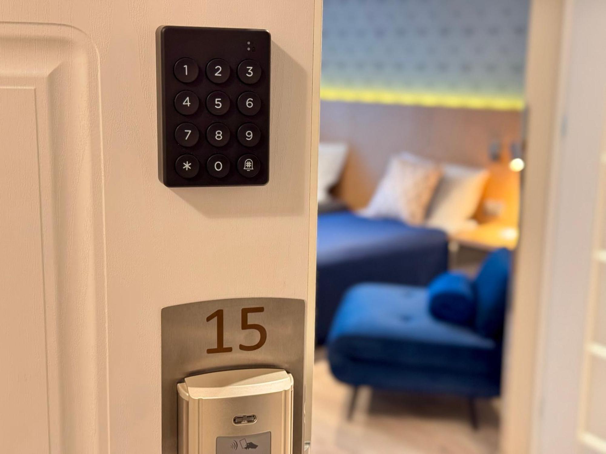 Apartahotel B12 By Marina - Old Town